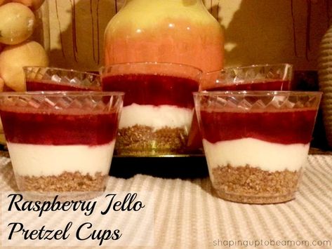 Mini Pretzels Recipes, Pretzel Cups, Pretzel Jello Salad, Strawberry Pretzel Jello Salad, Pretzel Jello, Jello Pretzel Salad, Raspberry Jello, Strawberry Pretzel Dessert, Pretzel Recipe