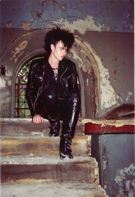 80s Trad Goth, Goth Trad, Goth Boys, Traditional Goth, Goth Men, 80s Goth, 80s Punk, Goth Subculture, Goth Guys