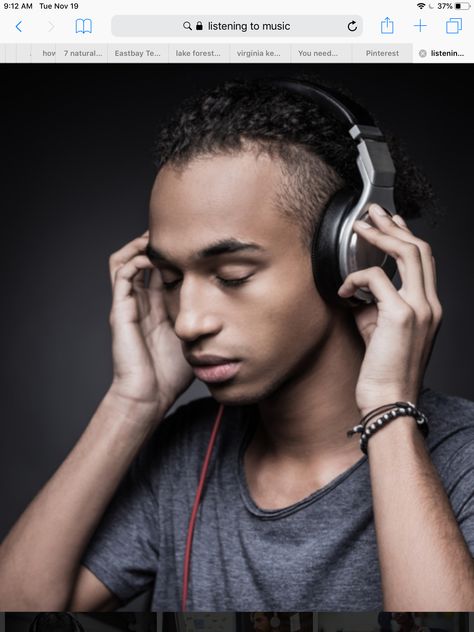 Listening to music Headphones Pose, Headphones Reference, Paid To Listen To Music, Human Photography, Cool Tech Gadgets Electronics, Music Drawings, Electronics Mini Projects, Gadgets Technology Awesome, Cut Photo