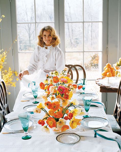 Welcome to Turkey Hill: See Inside Martha's First House | Martha's first house was a farmstead in Connecticut that she lived in for 36 years. See photos of the gorgeous house and its surrounding property.  #hometours #firsthome #marthastewart Martha Stewart Holiday, Turkey Hill, Martha Stewart Home, Throwback Photos, Dining Room French, Sycamore Wood, Country Ham, Entertainment Table, Martha Stewart Living