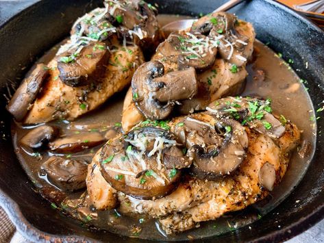 Easy Truffle Chicken Chicken With Truffle Oil, Chicken Truffle Recipes, Truffle Oil Recipes Healthy, Recipes With Truffle Salt, Recipes Using Truffle Oil, Truffle Chicken Recipe, Savory Truffles, Truffle Sauce Recipe, Truffle Chicken