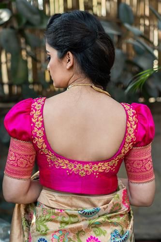 designer blouses House Of Blouse, Cutwork Blouse, Blouses Designs, Blouse Ideas, Pattu Saree Blouse Designs, Saree Blouse Neck Designs, Wedding Saree Blouse Designs, Sari Blouse Designs, Simple Blouse Designs