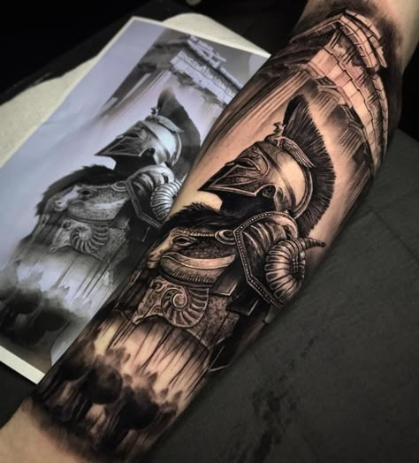 Skin Giants - Be A Giant! en Instagram: “👩🏻 🙏🏻⚡👏⁠ Spartan Warrior⁠ Artist: @dylanwebertattoos⁠ Country: AU⁠ ———————————————————————⁠ ⚜️FOLLOW⚜️ @skingiants for daily tattoos! Sharing…” Warrior Tattoo Sleeve, Roman Tattoo, Gladiator Tattoo, Spartan Tattoo, Knight Tattoo, Greek Mythology Tattoos, Men Tattoos Arm Sleeve, Forarm Tattoos, Forearm Sleeve Tattoos