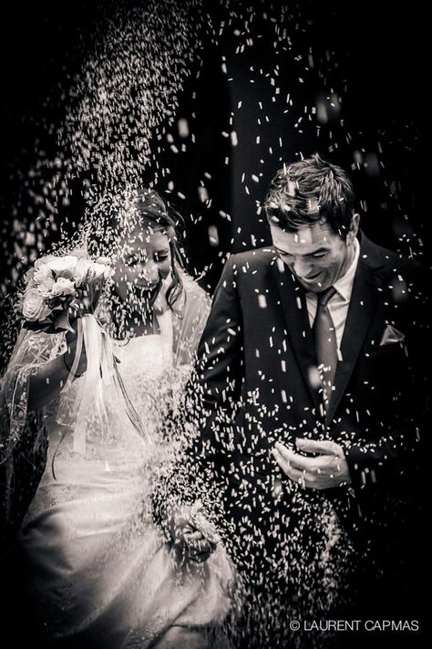 Rice Photo, I Cant Lose You, Wedding Exits, Dont Leave Me, Going Crazy, Barn Wedding, Wedding Photos, Wedding Photography, Rice