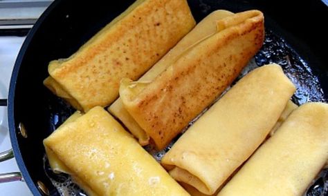 The wrapper for these blintzes is made from potato starch. eggs, salt, and water. The filling is made from a mixture of farmer cheese, egg, sugar, and salt. Jewish Kitchen, Cheese Blintzes, Feast Of Unleavened Bread, Starch Foods, Sweet Cheese, Potato Starch, Passover Recipes, Cooking Spray, Kosher Recipes