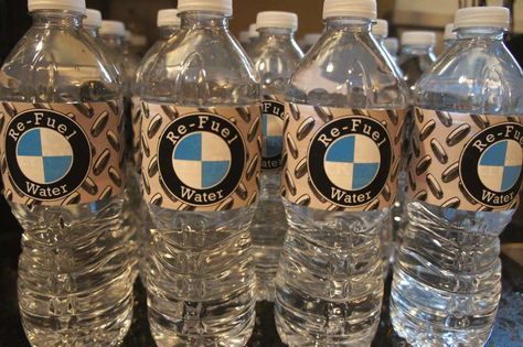 Bmw Party Decorations, Bmw Decorations Birthday, Bmw Themed Birthday Party, Bmw Birthday Party Ideas, Bmw Cake, Bae Gift, 16th Birthday Decorations, Car Themed Parties, Race Car Birthday Party