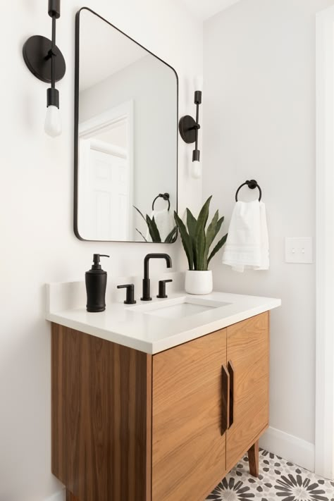 Mid Century Modern Half Bath, Bathroom Organization Ideas Countertops, Mid Modern Bathroom, Bathroom Organization Drawers, Modern Half Bathroom, Mid Century Bathroom Remodel, Modern Half Bath, Small Bathroom Interior Design, Half Bath Wallpaper