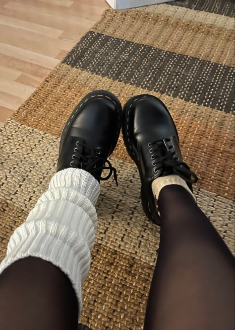 Stockings With Doc Martens, Doc Marten Shoes Oxfords, 1416 Dr Martens, Quad Platform Shoes Outfit, 8053 Quad Outfit, Types Of Doc Martens, Doc Martens 8053 Platform, 8053 Quad Dr Martens, Dr Martens With Leg Warmers