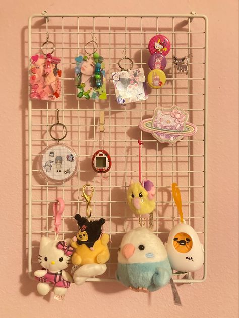 it needs to be organized… Keychain Display, Heart Mirror, Otaku Room, Curtain Material, Room Makeover Inspiration, Bedroom Inspo, Room Inspiration Bedroom, Dream Room, Fairy Lights