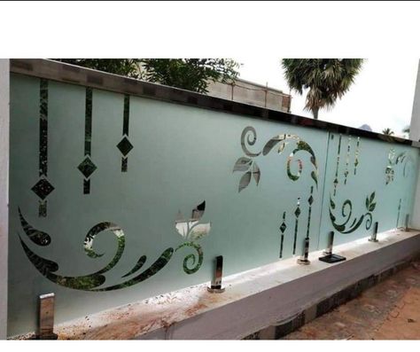 Balcony Mirror Design, Reling Design Glass Balcony, Tuffen Glass Balcony Design, Glass Reling Design Steel, Glass Steel Realing, Ralling Glass Designs Balcony, Mirror Grill Design For Balcony, Ralling Glass Designs, Reling Glass Design