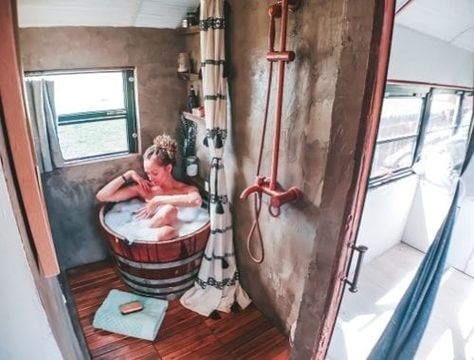 Skoolie Bathroom, Bus Build, Toilet Drain, Kitchen Construction, Bathroom Tips, Small Bathtub, Van Conversion Interior, School Bus Conversion, Concrete Walls