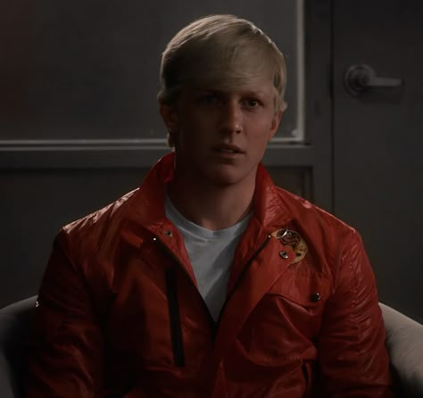 ☆ johnny lawrence icon / cobra kai season 5 Young Johnny Lawrence, Johnny Lawrence 80s, Cobra Kai Pfp, Greg Tolan, Johnny Cobra Kai, Jonny Lawrence, Karate Kid Actor, Cobra Kai Season 5, Young William