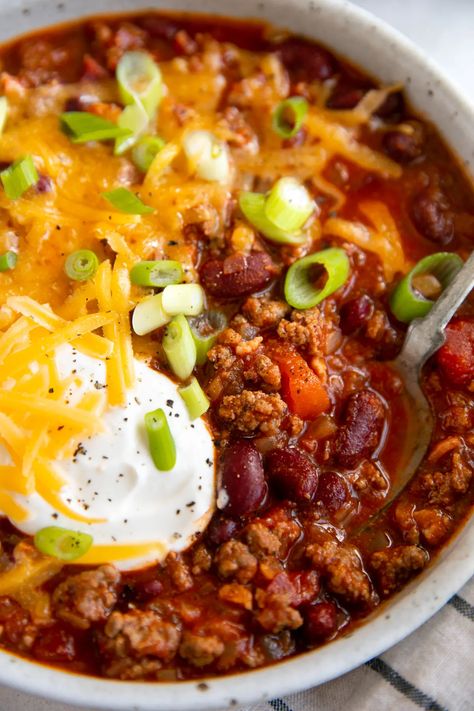 The Best Chili Recipe - The Forked Spoon Best Easy Chili Recipe, Best Chili Recipe Ever, Delicious Chili Recipe, Classic Chili, Beef Chili Recipe, Best Chili, Best Chili Recipe, Easy Chili, Chili Recipe Easy