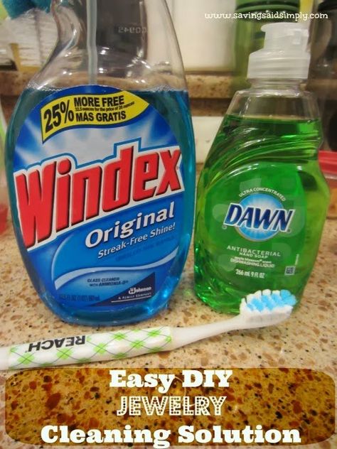 At Home Jewelry Cleaner, Ring Cleaner, Homemade Jewelry Cleaner, Jewelry Cleaner Diy, Clean Gold Jewelry, Diy Cleaning Solution, Jewelry Cleaning, Liquid Dish Soap, Easy Jewelry