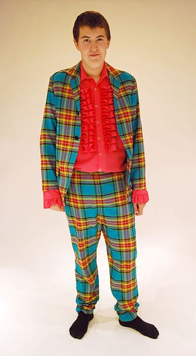 Tacky Fashion, Ugly Suits, Prom Outfits Men, 80s Mens Fashion, Ugly Clothes, Prom Men, Bad Outfits, Ugly Outfits, Pattern Outfits