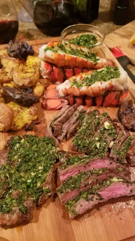 Steak Dinner Table Setting, Lobster Surf And Turf, Surf And Turf Platter, Grilled Meat Platter Ideas, Surf N Turf Dinner, Surf And Turf Charcuterie Board, Surf And Turf Christmas Dinner, Surf And Turf Side Dishes, Surf And Turf Dinner Party