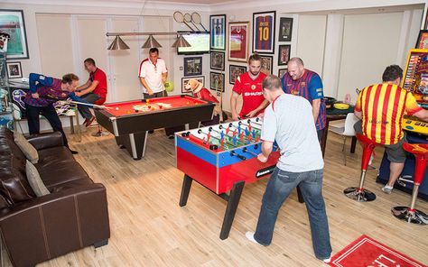 Fifteen finalists who have splashed out thousands of pounds on building innovative games rooms in their homes are competing for the crown of 'Games Room of the Year 2015' Home Party Ideas, Kids Hangout Room, Games For Party, Garage Game Rooms, Arcade Room, Hangout Room, Recreational Room, Game Room Basement, Home Bar Design