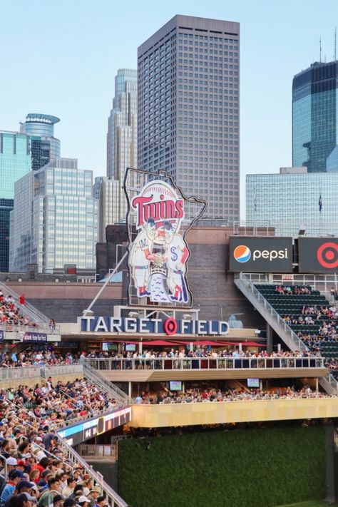 Attending a Minnesota Twins game at Target Field! Click or visit FabEveryday.com for my review and recommendations of what to eat and do at the stadium plus where to stay and what to do with family in the Twin Cities using the Hilton Sport and Summer Fun Package (with discounts on local attractions plus a food and beverage voucher for Target Field). #sponsored #themarquettehotel #HiltonsOfTwinCities #mntwins #visitminneapolis #roadtripofdreams #baseball #familytravel #traveltuesday #fabtravel Target Field Minneapolis, What To Do With Family, Baseball Layouts, Travel Minnesota, Minnesota Summer, Twins Game, Minneapolis City, Target Field, Minnesota Twins Baseball