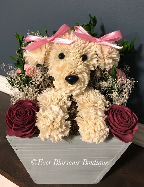 Animal Flower Arrangements, Puppy Flowers, Luxury Flower Bouquets, Unique Flower Arrangements, Creative Flower Arrangements, Flower Business, Flower Gift Ideas, Flower Arrangements Simple, Flower Arrangements Diy