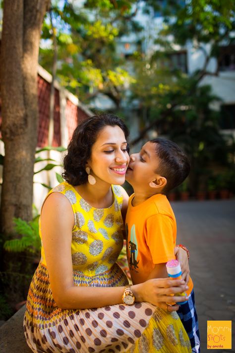 #mommyshotsbyamrita # chennai #mumbai #bangalore #family #maternity #Newborn #baby #toddler #adorbs Amma Photos, Amma Photos Hd, Toddler Photography, Indian Bridal Fashion, Photos Hd, Family Maternity, Bridal Fashion, Mothers Love, Indian Bridal