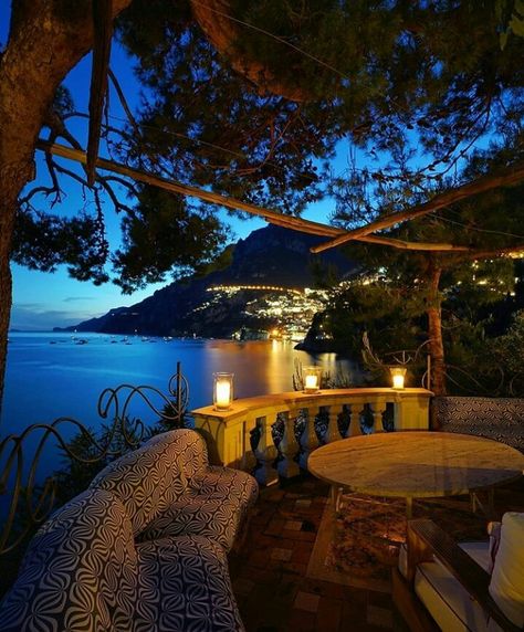 Home Improvement Loans, Italy Aesthetic, Europe Summer, Dream Lifestyle, Summer Dream, European Summer, Pretty Places, Travel Inspo, Positano