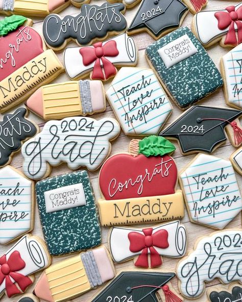 Emily’s Bake Shop on Instagram: "Such a fun teacher graduation cookie set to celebrate such a special occasion! I absolutely loved creating these designs to celebrate Maddy’s special day! ✏️ • • #emilysbakeshop #customcookies #graduationcookies #teachercookies #njcookies #njbaker #sugarcookies #sugarcookiemarketing #sugarcookiedecorating" Grad Party Teacher Theme, Teacher Graduation Cookies, Teaching Graduation Party, Preschool Graduation Cookies, Education Major Graduation Party, Teacher Graduation Party Ideas, Teacher Shower Party, Teacher Themed Graduation Party, Degree Party