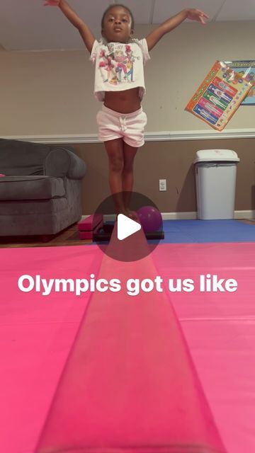 How To Draw Gymnastics Poses, Front Hand Spring Gymnastics, Cheer Room Ideas, Home Gymnastics Room, Cool Gymnastics Tricks Easy, Easy Gymnastics Tricks, Gymnastics Room Ideas, Gymnastic Skills, Kids Cheerleading