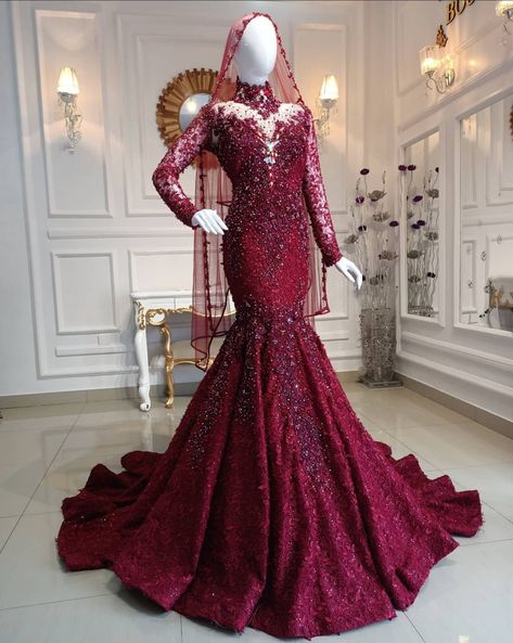 Red Bridal Dress Gowns, Kebaya Melayu, Dres Kondangan, Dress Songket, Glamour Bride, Weddings 2024, Simple Long Dress, Baju Kahwin, Nikah Outfit