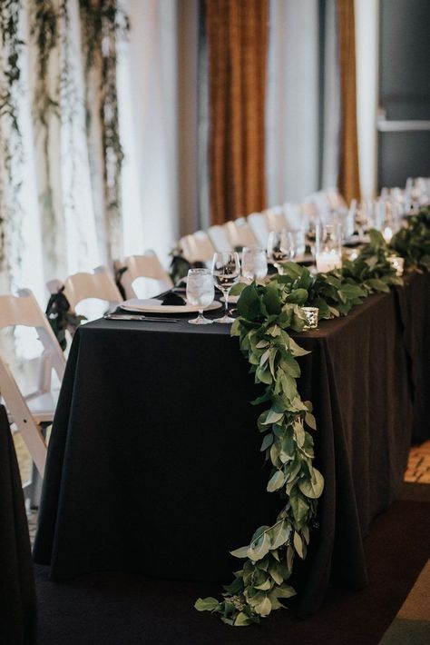 Adding to the dark aesthetic of this wedding, the reception features long tables with black tablecloths and napkins | Image by Nick + Danée Black Tablecloth Wedding, Wedding Candles Table, Church Wedding Flowers, Black Tablecloth, Head Table Wedding, Beach Wedding Flowers, Wedding Dresses Cinderella, Brown Wedding, Head Table