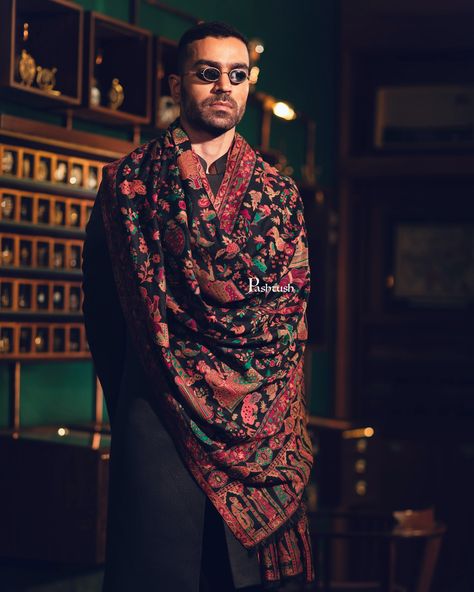 In a realm where power fuels the engine of creativity and the spirit of wanderlust drives us forward, we embrace an endless journey of exploration. Its here that, the fusion of heritage and innovation crafts a tapestry of unparalleled elegance. ——————————————————- #Pashtush #pashmina #shawlsformen #MensShawls #steampunk #mensfashion #cashmere #luxurylifestyle #luxury #luxe #artistsoninstagram #art #artgallery #indianwear #indianfashion #pashto #styleblogger #ootd #styledwithpashtush Shawl Outfit, Mens Indian Wear, Wedding Kurta For Men, Guys Fashion Casual, Haldi Outfit, Men's Wedding Outfit, Guys Fashion, Indian Men Fashion, Best Poses For Men