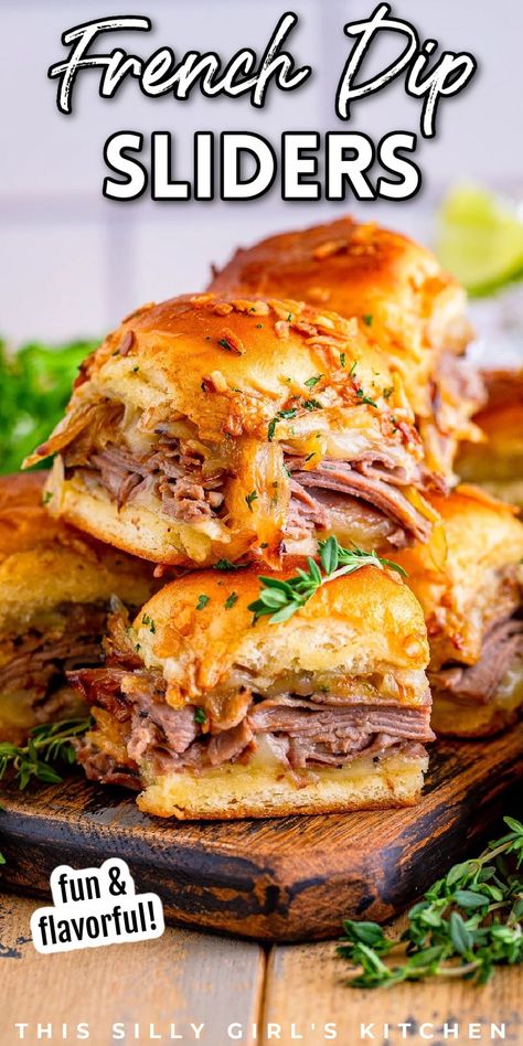 French Dip Sliders, Sliders Recipes Hawaiian Rolls, Easy Slider Recipes, Mexican Mole, French Dip Sandwiches, Dip Sandwiches, Best Sandwich Recipes, French Dip, Slider Recipes