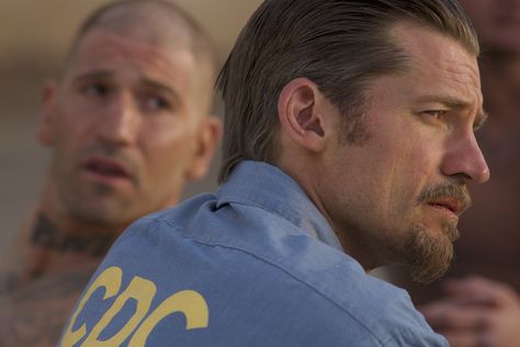 "Shot Caller" movie still, 2017.  L to R: Jon Bernthal, Nikolaj Coster-Waldau.  PLOT:  An inmate (Coster-Waldau) is forced by the leader of his gang (Bernthal) to orchestrate a major crime with a brutal rival gang on the streets of Southern California upon his release from prison. Holt Mccallany, Shot Caller, Cersei And Jaime, Estilo Cholo, Nikolaj Coster, Major Crimes, Nikolaj Coster Waldau, Jon Bernthal, Movie Shots