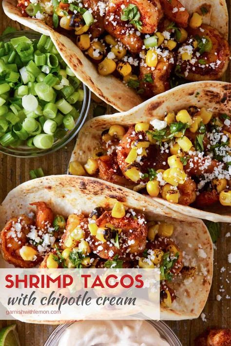 Everyone LOVES tacos! These quick and Easy Shrimp Tacos will have everyone asking for the recipe. You only need a handful on ingredients and 20 minutes to get dinner on the table! Add a margarita and Taco Night got a long overdue update. Easy Shrimp Tacos, Shrimp Tacos Easy, Spicy Shrimp Tacos, Flavorful Shrimp, Chicken Taco Soup, Food C, Easy Shrimp, Homemade Tacos, Shrimp Tacos