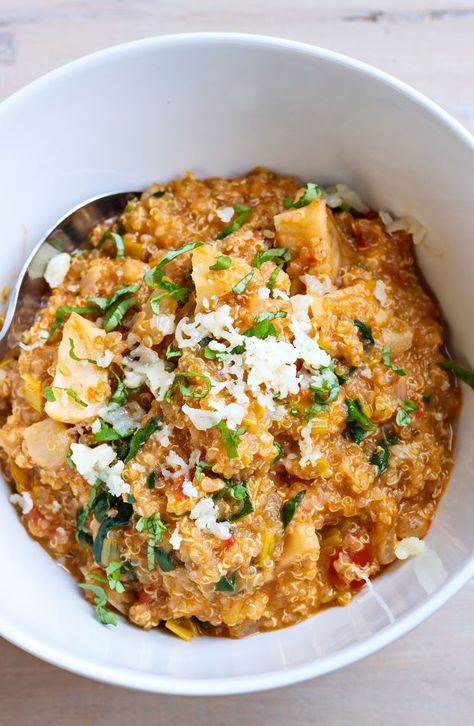 Creamy Quinoa Risotto Recipe — Eatwell101 Quinoa Seasoning, Creamy Quinoa, Quinoa Risotto, Corn Free Recipes, Savory Quinoa, Instant Pot Quinoa, Creamy Risotto, Quinoa Recipes Healthy, Risotto Recipe