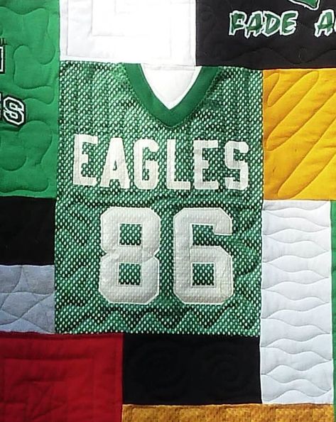 Can I Use Jersey Material In my T-shirt Quilt?  Yes! Jersey Quilt, Quilt Tips, Tshirt Blanket, T Shirt Quilt, Tshirt Quilt, Tshirt Pillow, High School Football, Shirt Pillow, Shirt Quilt