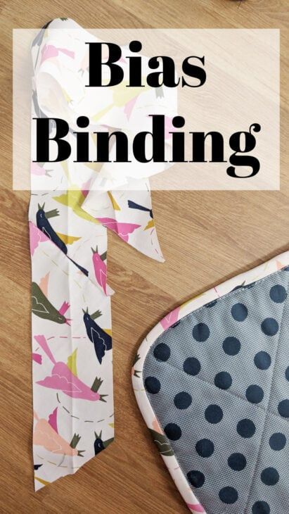 How to Make Bias Tape Sewing Bias Tape, Bias Tape Binding, Make Bias Tape, Supply Organization, Binding Tutorial, Tutorial Sewing, Making Quilts, Fabric Crafts Diy, Beginner Sewing Patterns