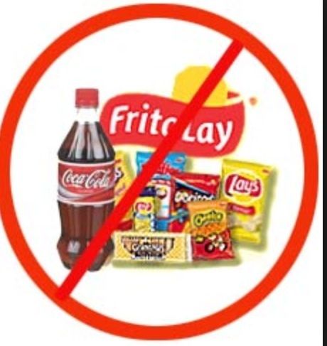 Real food diet define ( the Rules) AKA no processed foods! This is my next challenge I will not eat none of these for 10 days. I hope I can do this! I'm gonna try to make my sister go on a diet.... Real Food Diet, 100 Days Of Real Food, High Calorie Meals, Food Challenge, Health Guide, School Food, Foods To Avoid, Healthy Eating Habits, Food Lists