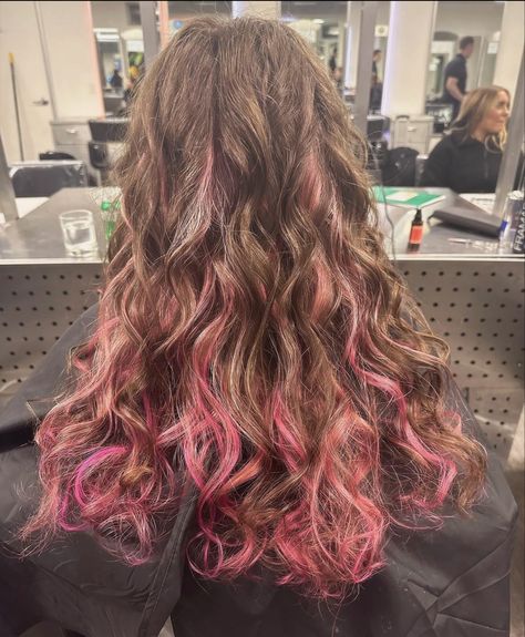 Under Dyed Hair Wavy, Pink Peekaboo Hair Curly, Light Pink And Dark Brown Hair, Pink And Blue Highlights In Brown Hair, Pink Curly Hair Highlights, Pink Highlights In Brown Hair Curls, Curly Pink Highlights, Curly Hair Pink Highlights, Brown Pink Ombre Hair