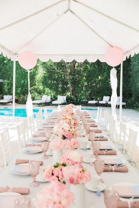 In love with this bridal shower setup in blush colors. Backyard Bridal Showers, Outdoor Bridal Showers, Summer Bridal Showers, Themed Bridal Shower, Bridal Shower Tables, Bridal Shower Inspiration, Shower Inspiration, Blush Bridal, Pink Bridal Shower