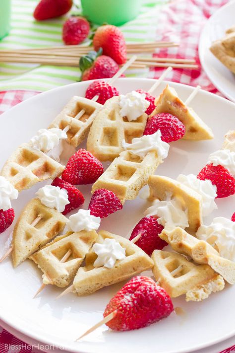 Gluten-Free Waffle Skewers - Bless Her Heart Y'all Brown Sugar Waffles, Waffle Skewers, Heart Breakfast, Recipes With Coconut Cream, Christmas Breakfast Recipe, Gluten Free Waffles, Food On Sticks, Best Sweets, Dessert Dips