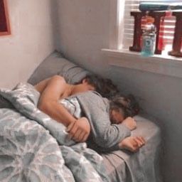 Sleep With Boyfriend, 90s Photos, Cuddles In Bed, Couple Sleeping, Cute Couples Cuddling, Couple Goals Teenagers, Cute Relationship Photos, People Sleeping, Boyfriend Goals