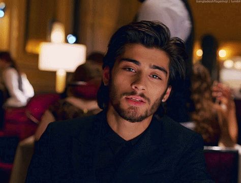 Gif Boys Dp, Zayn Malik Gif, Zayn Malik Smiling, Zayn Gif, Zayn Malik Images, Zayn Malik Photoshoot, Bae Style, Sabrina Claudio, One Direction Zayn Malik