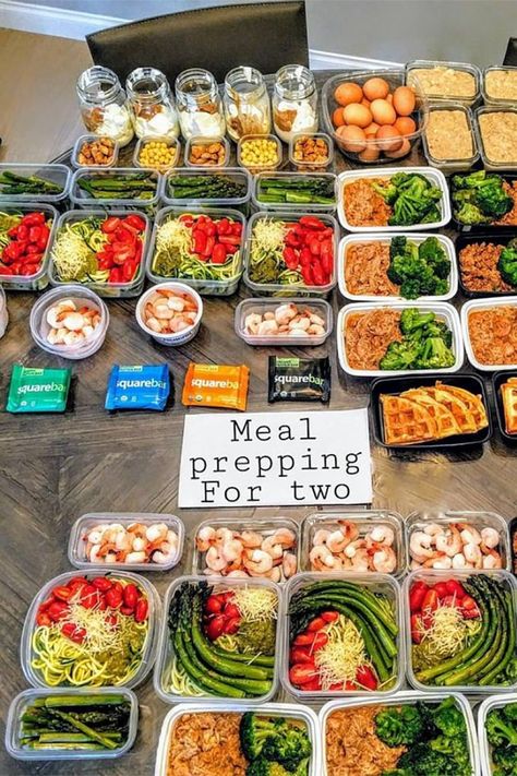 This Photo Might Make You Rethink Just How Much Food You Can Meal Prep Meal Prep Plans, Meal Prep Clean Eating, Healthy Food Recipes Clean Eating, Easy Healthy Lunches, 21 Day Fix Meals, Easy Healthy Meal Prep, Keto Meal Prep, Healthy Snacks Easy, Breakfast Meal Prep