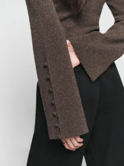 Dress With Turtleneck, Recycled Cashmere, Sleeves Ideas, Button Sweater, Straight Neckline, Women's Sweaters, Mode Inspo, Looks Chic, 가을 패션