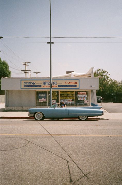 90s Cafe, Character Environment, America Street, Glendale California, Americana Aesthetic, Good Clothes, Dressing Well, Art Realism, Gentle Fawn