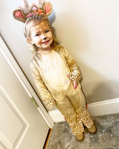 Toddler costume; deer Girl Deer Costume, Deer And Hunter, Deer Halloween Costumes, Deer Halloween, Deer Costume, Toddler Costumes, Toddler Halloween, Family Halloween, Halloween Costume