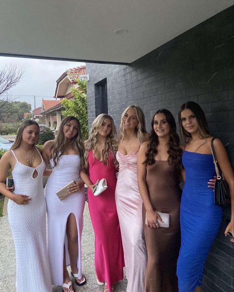 Year 11 Formal Dresses Australia, Formal Dresses Year 10 Australia, School Formal Dresses Australia, Year 12 Formal Dresses Australia, Year 10 Formal, Australian Formal Dresses, Australian Formal, Year 10 Formal Dresses, Prom Girls Friends