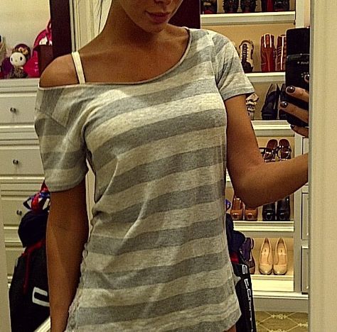 ba395a131d9f3694a5be3b86c06d239b Shirt Reconstruction, Jennifer Stano, Shirt Crafts, 2015 Style, Off The Shoulder Shirt, Going Shopping, Off Shoulder Shirt, Simple T Shirt, Tshirt Crafts