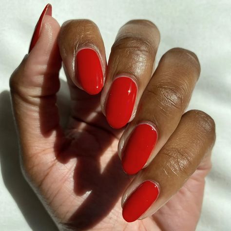 Nail Colors For Dark Skin, Coloured Nails, Short Red Nails, Light Purple Nails, Nail Glam, Mauve Nails, Cirque Colors, Colors For Dark Skin, Nail Time