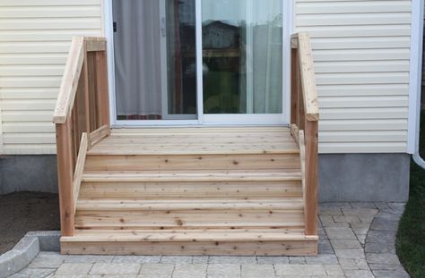 Wood Deck Patio, Unbelievable Pictures, Deck Landscaping, Patio Stairs, Porch Stairs, Patio Steps, Deck Steps, Wood Steps, Deck Stairs